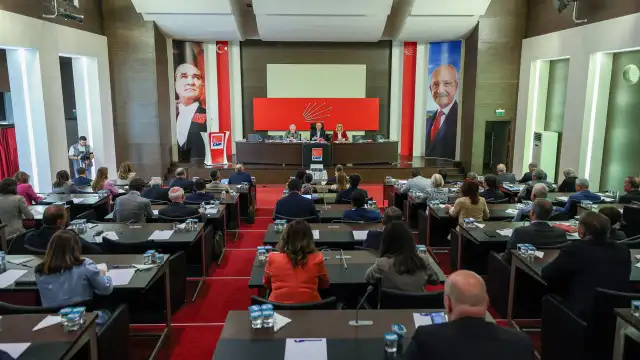 CHP'de Parti Meclisi toplandı: "Kurultay tarihi belirlenecek"