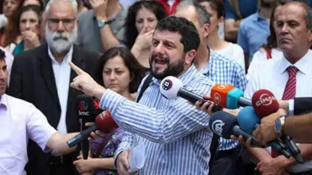 54 barodan "Can Atalay" için AYM önünde eylem