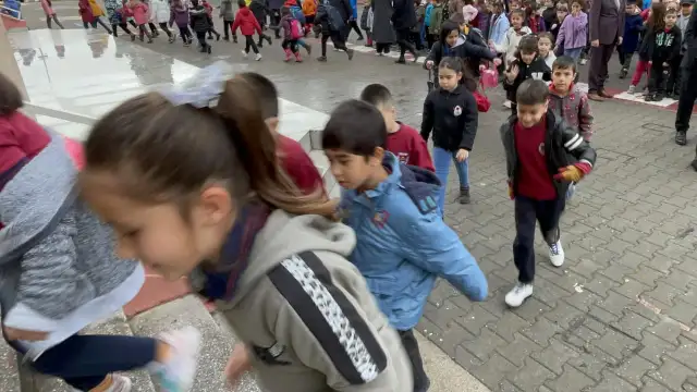 Ders zili çaldı: Otistikler için buradayız