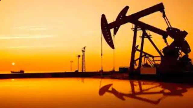 ABD, petrol fiyatı tahminlerini bu yıl ve gelecek yıl için yükseltti