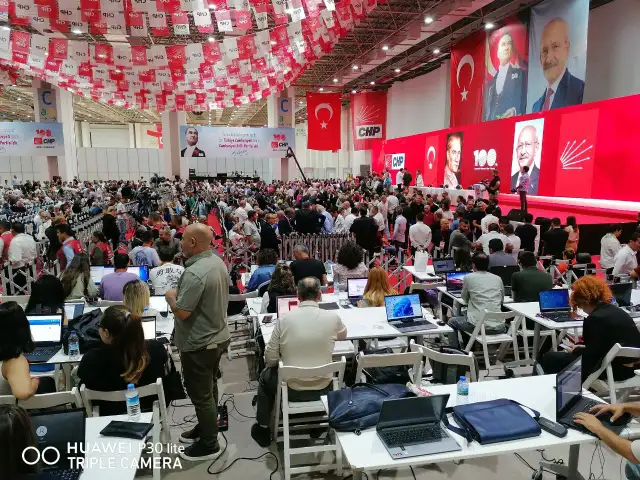 CHP'de 1370 kurultay delegesinin seçileceği il kongreleri başladı