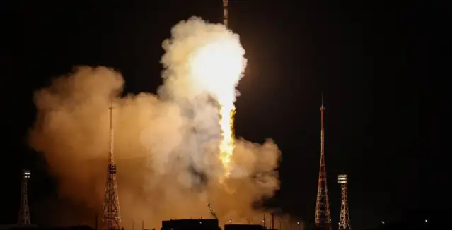 Soyuz MS-24 ile iki Rus ve bir Amerikalı uzaya gönderildi