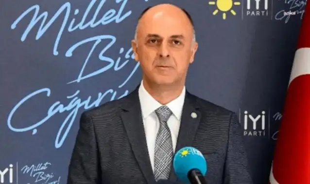 Ümit Özlale'den Tunç Soyer'e yanıt: Kendi temennisi