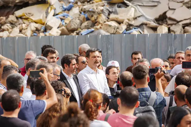 "Büyük bir hapishaneye dönmüş Türkiye'de özgürlüğün sesini yükseltmeye çalışacağız"