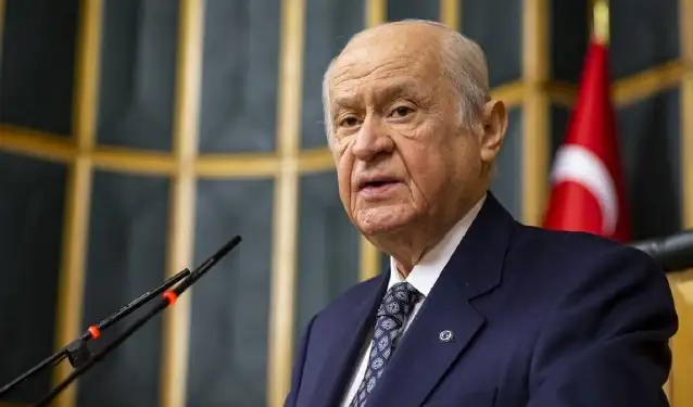 Bahçeli'den 'yüzde 50+1' açıklaması: Demokratik meşruiyet temeli yüzde 50+1'dir