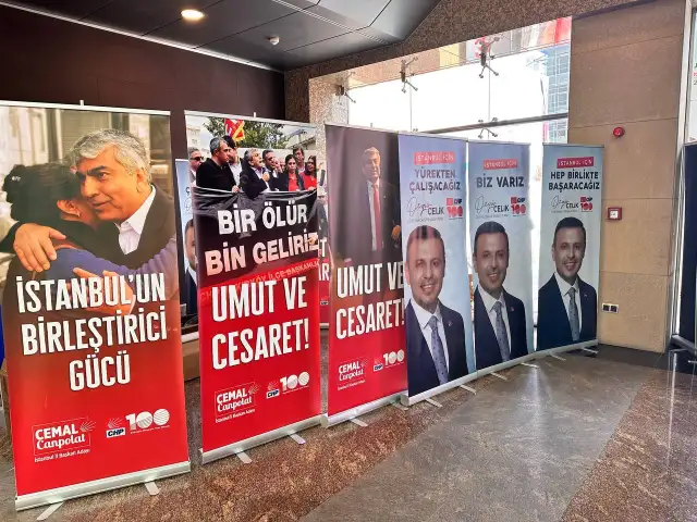 CHP İstanbul İl Kongresi başladı
