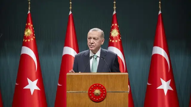 Cumhurbaşkanı Erdoğan, Akşener ile telefonda görüştü