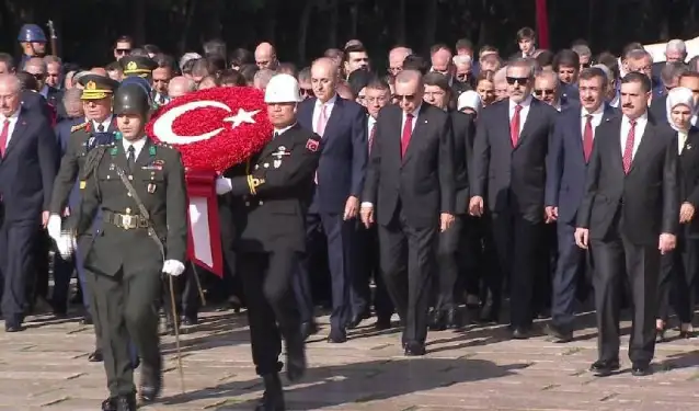 Erdoğan Anıtkabir Özel Defteri'ne yazdı: Cumhuriyetimiz emin ellerdedir