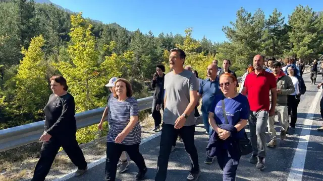 Özgürlük Yürüyüşü 13'üncü gününde: Erkan Baş bugün barınma krizine karşı yürüyor