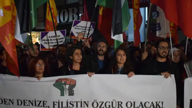 İzmir Emek ve Demokrasi Güçleri'nden İsrail protestosu