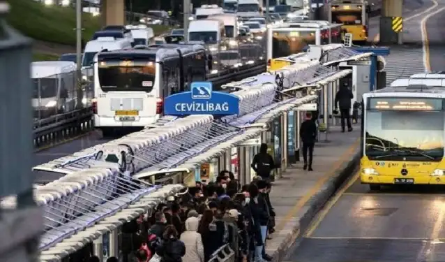 Cumhuriyet’in 100’üncü yılı: İstanbul’da hafta sonu ulaşım ücretsiz