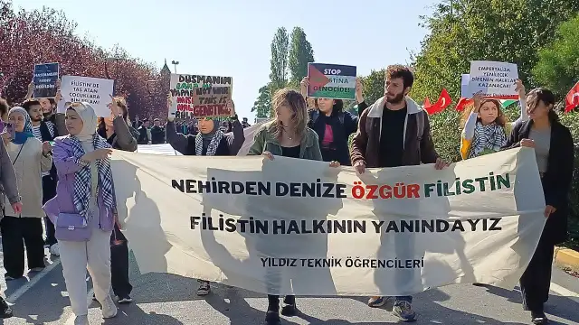 Yıldız Teknik Üniversitesi Öğrencileri: Direnen Filistin halkının yanındayız 