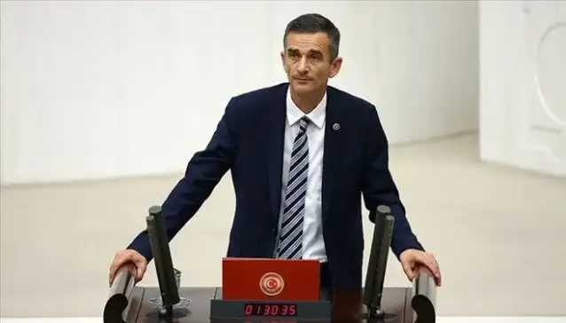 Ümit Dikbayır kimdir? Özgeçmişi