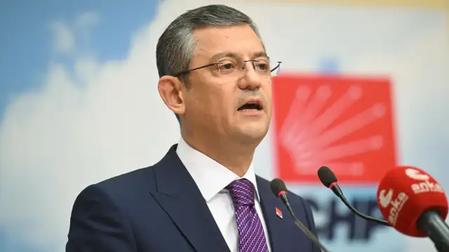 Özgür Özel'den 'baba evi' eleştirisine yanıt