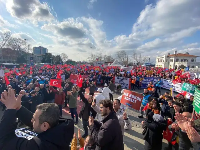 Staj ve çıraklık sigortası mağdurları meydanlara iniyor
