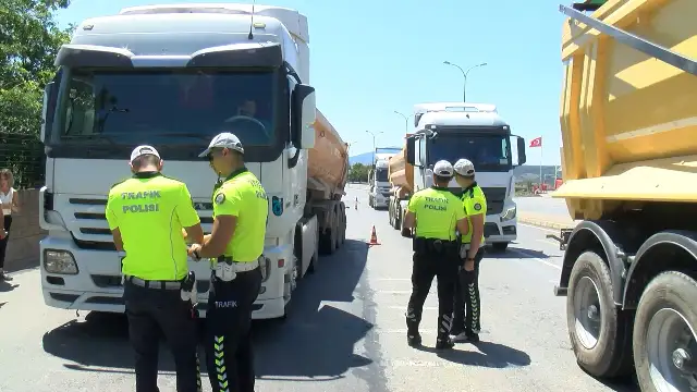 39 polise "rüşvet" tutuklaması