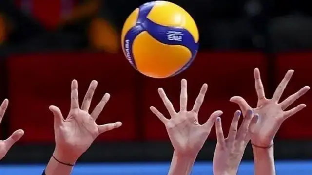 Voleybol Vodafone Sultanlar Ligi'nde final serisi başlıyor