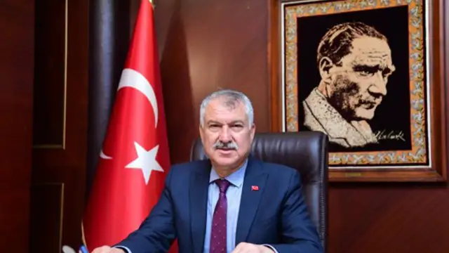 Turizm emekçilerinin hafta tatilinin düşürülmesine ilişkin Zeydan Karalar: 11 günde 1 gün izin insani değil