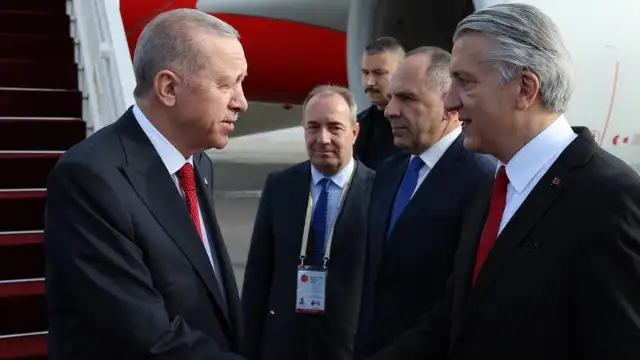 Erdoğan'ın yanındaki büyükelçinin sırrı: "Mavi Vatan'dan taviz mi verdik?"