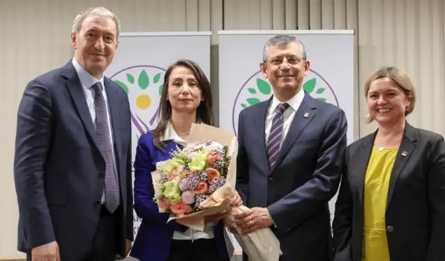 "DEM Parti, CHP’ye büyükşehirlerde kapıyı araladı"