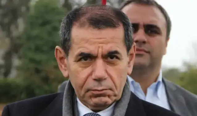 Dursun Özbek'ten 'hakem, Ali Koç ve TFF' açıklaması: "Görevde 1 saniye duramaz"