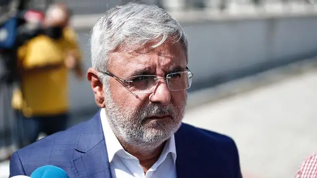 AKP'li Mehmet Metiner: "Nefsimize yenildik"