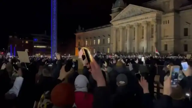 Almanya’da AfD ve ırkçılık karşıtı protesto