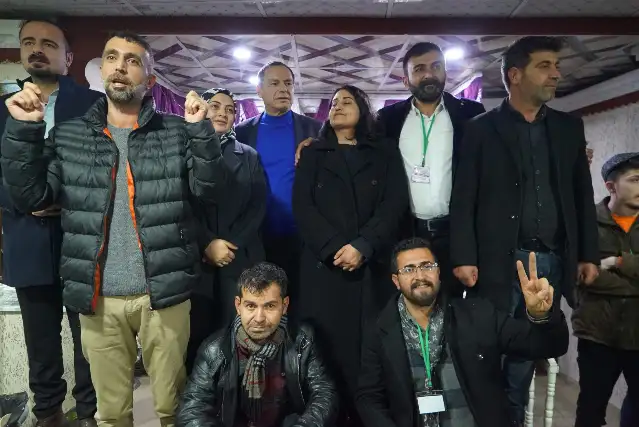 Erciş’te ön seçimi kazanan eş başkan adaylarından ilk açıklama: “Kazanan hepimiz olduk”
