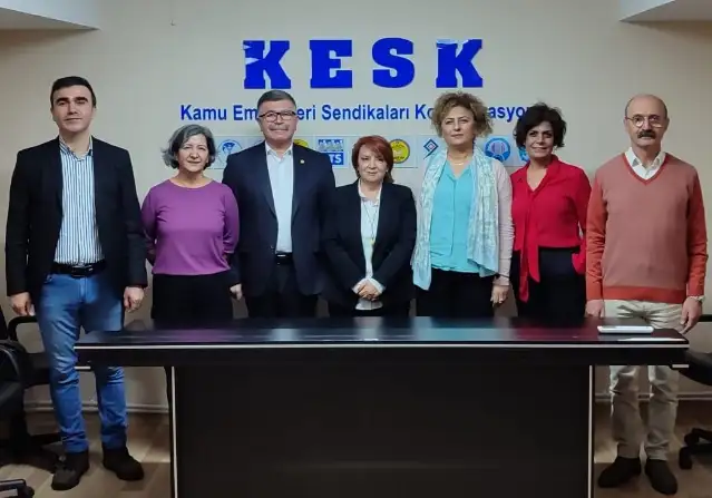 KESK'in yeni eş genel başkanları belli oldu