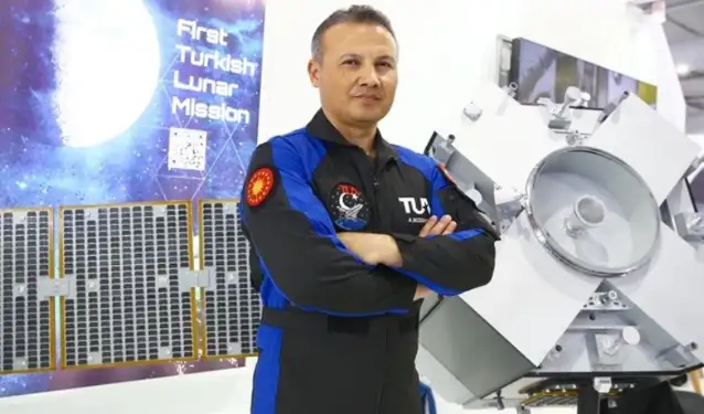 Türkiye'nin ilk uzay yolculuğu ertelendi