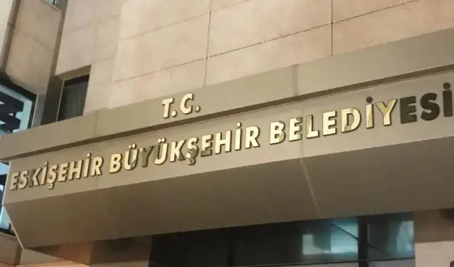 Yılmaz Büyükerşen'in AKP'li rakibi belli oldu mu? Dikkat çeken 'Büyükelçi' iddiası