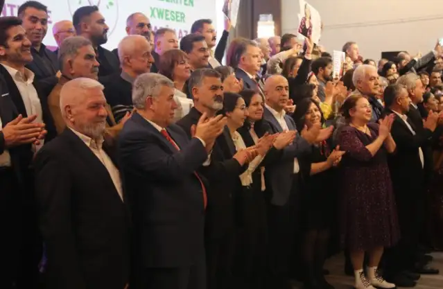DEM Parti seçim beyannamesini duyurdu