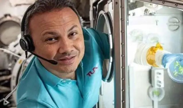 Alper Gezeravcı'dan Dünya'ya dönüş sonrası ilk paylaşım