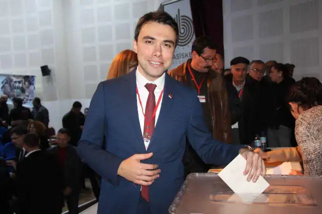 Seçim Kurulu, CHP adayının adaylığını düşürdü