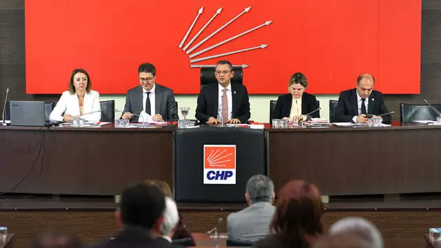 CHP'de seçim mesaisi sürüyor: Çankaya ve Kadıköy adayları bugün açıklanabilir