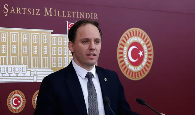 CHP'li Yavuzyılmaz: AKP döneminde İBB'ye ait araç AKP Genel Merkezine tahsis edildi