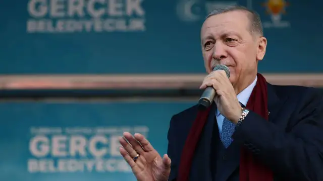 Erdoğan, CHP'yi hedef aldı: Kendi içinde saç saça baş başa kavga ediyorlar