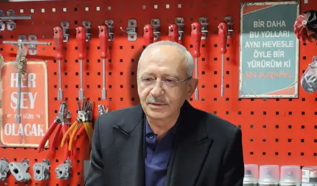 İmamoğlu'nun sloganının hemen yanında! Kılıçdaroğlu mesaj mı verdi?