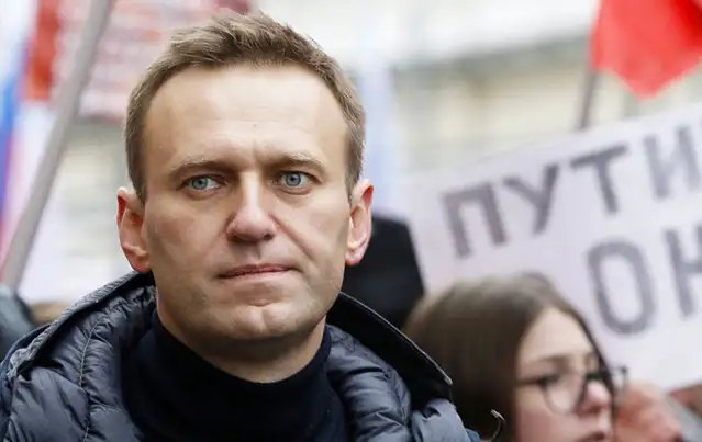 Tutuklu Rus muhalif Aleksey Navalni’nin cezaevinde şüpheli bir şekilde hayatını kaybetti