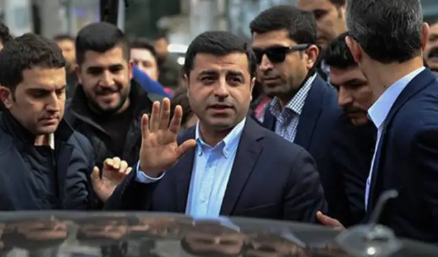 Avukat Mesut Özer: Demirtaş, önümüzdeki aya tahliye edilebilir