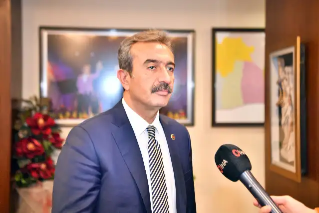 CHP'nin yeniden aday göstermediği Soner Çetin İYİ Parti'nin adayı oluyor
