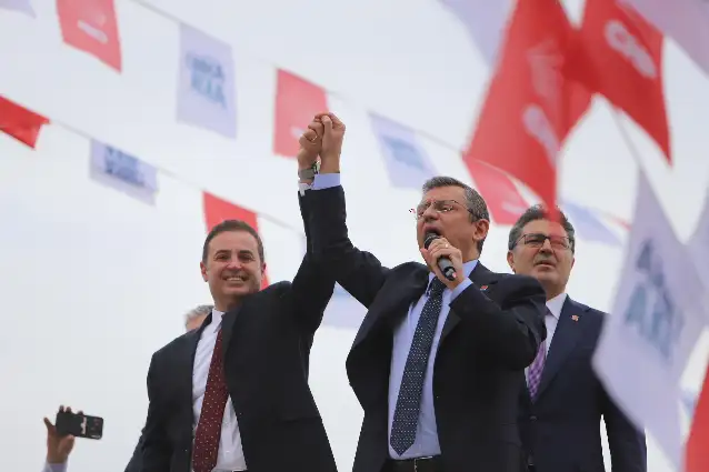 Ahmet Akın "Balıkesir'i yeniden şekillendiriyoruz"