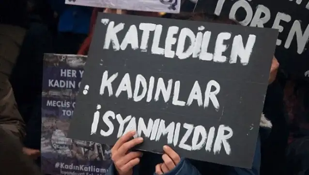 İstanbul’da bir kadın şüpheli bir şekilde evinde ölü bulundu