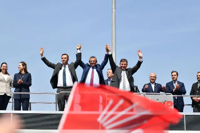 CHP İzmir Büyükşehir adayı Cemil Tugay'dan vatandaşlara çağrı
