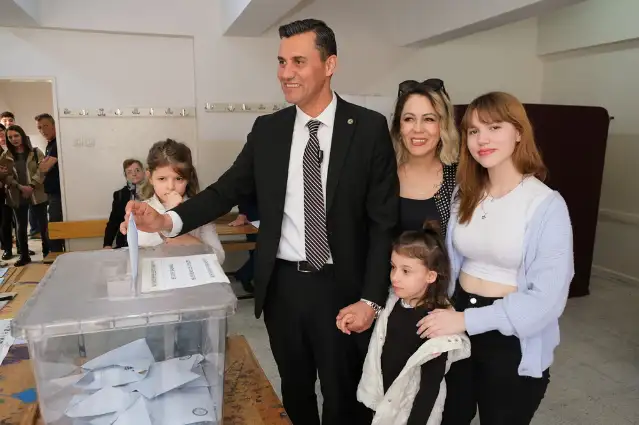 Ferdi Zeyrek: 1,5 milyon Manisalının başkanı olacağım