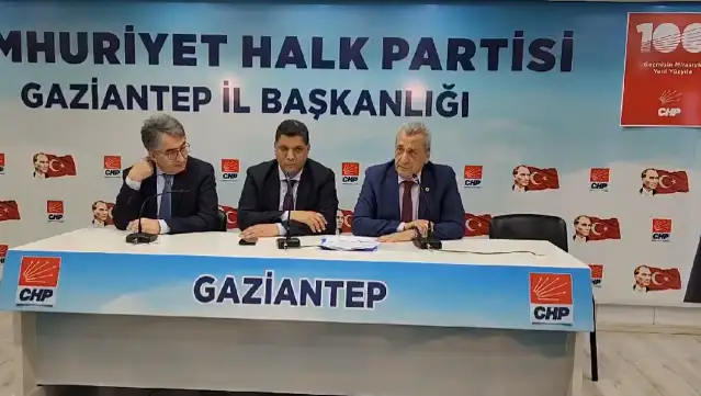 CHP’li Öztürkmen: Depremzedeye satılan evlerde vatandaşa tuzak kuruyorlar