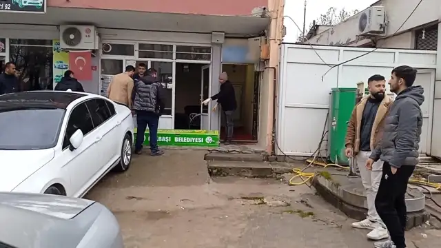 Adıyaman'da bir inşaat işçici kaldırı otelde yaşamına son verdi