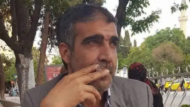 Kavgayı ayırmak istedi, bıçak darbesiyle hayatını kaybetti