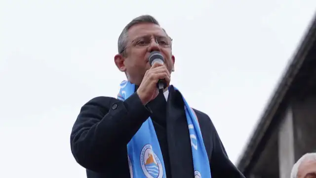Özgür Özel'den 'Hamza Dağ' tepkisi: "İzmir'e kayyum istiyor"