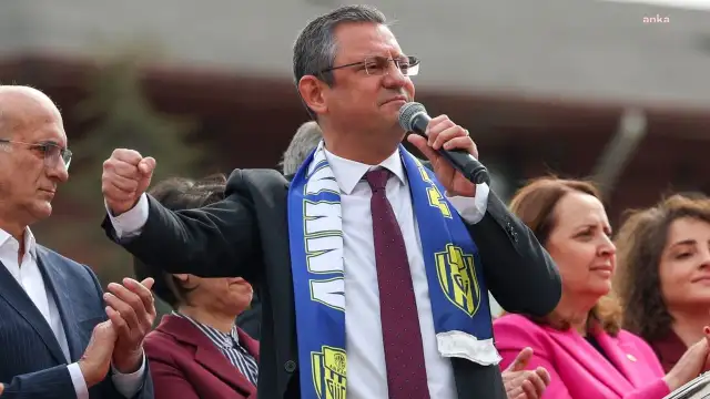 CHP lideri Özel 'Eryaman Halk Buluşması'nda konuştu
